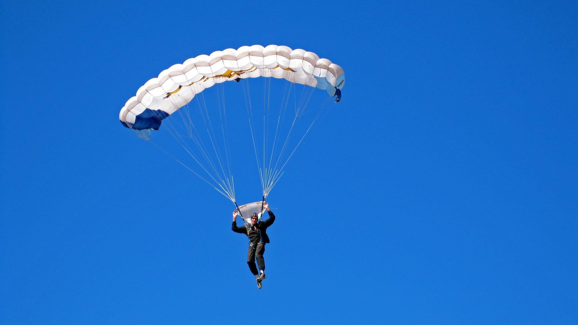 国家队训练设施与国际差距分析,国家队训练设施与国际差距分析论文