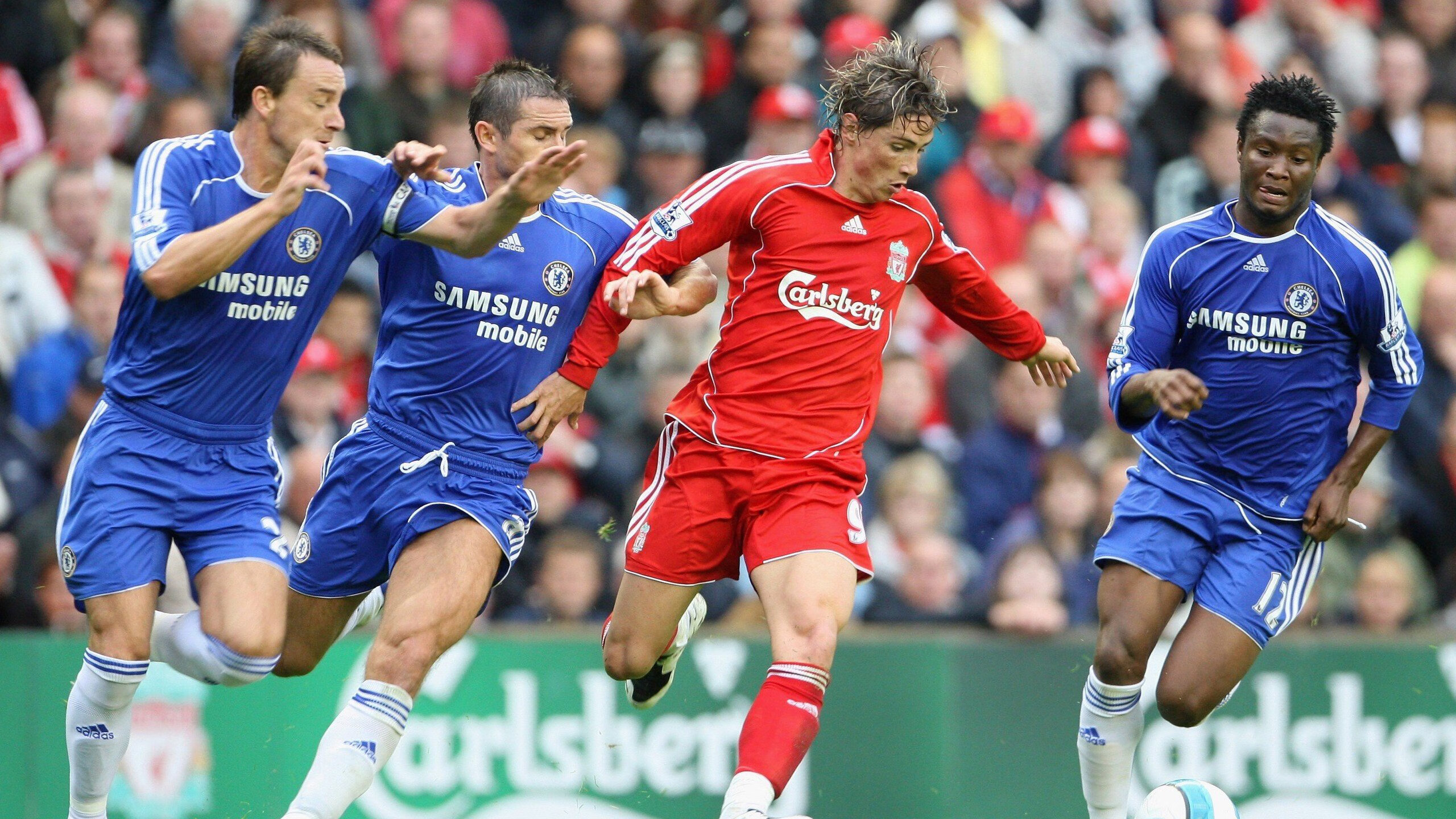 国家队防守体系漏洞频繁,防守反击国家队